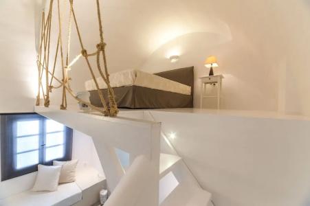 Artemis Suites - 121