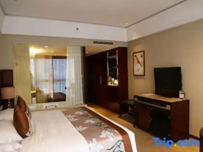 Shenzhen Century Kingdom - 65