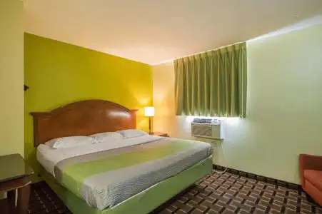 Motel 6 Savannah, GA - 29