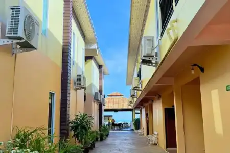 Chom By The Sea - 0