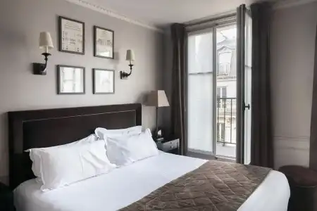 Saint Louis Pigalle - 26