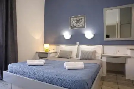 Irene Beach Apartments - 4
