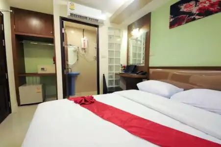 Royal Express Inn Sukhumvit - 23