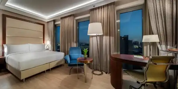 DoubleTree by Hilton Istanbul Topkapi - 34