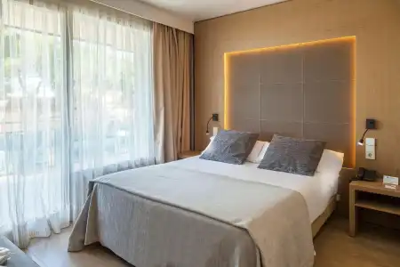 Best Western Mediterraneo - 5