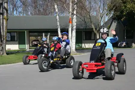 Christchurch Top 10 Holiday Park - 20