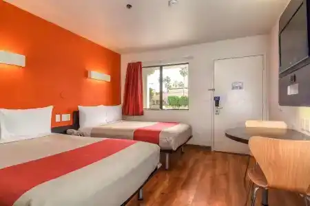Motel 6 Carlsbad, CA Beach - 21