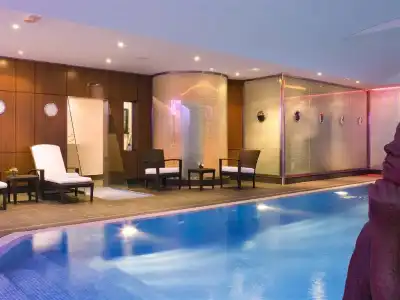 Mercure Paris CDG Airport - 14