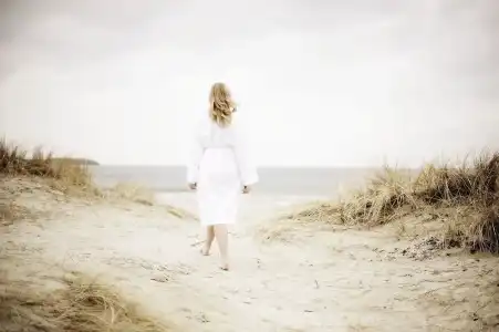 Sola Strand - 89
