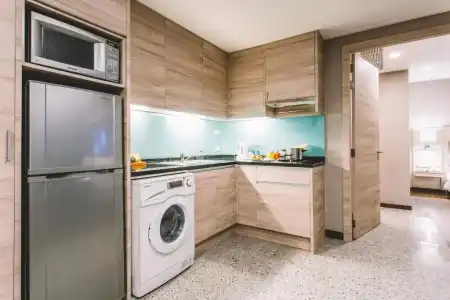 Adelphi Suites Bangkok - 91