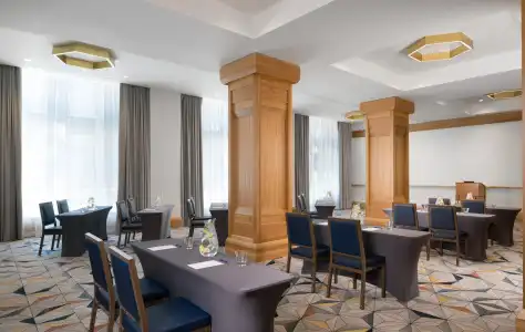 Kimpton Schofield by IHG - 11