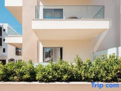 Batis Aero Beachfront Wellbeing - 67