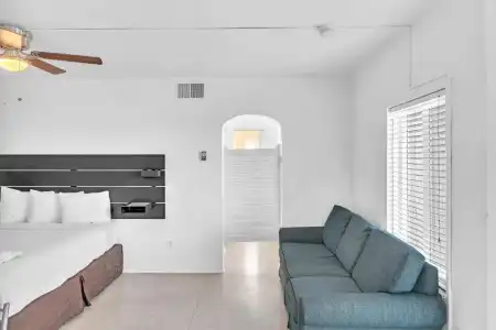 Hollywood Beachs - 166
