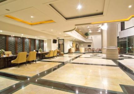 The Grand Riverside Phitsanulok - 16