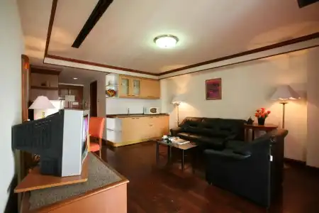 Interchange Tower Serviced Apartment - 154