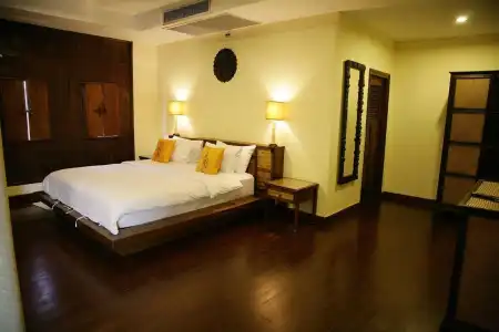 RedDoorz Plus Evergreen Boutique - 6