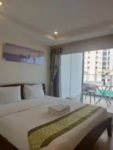 V Check Inn Sukhumvit 22 - 97