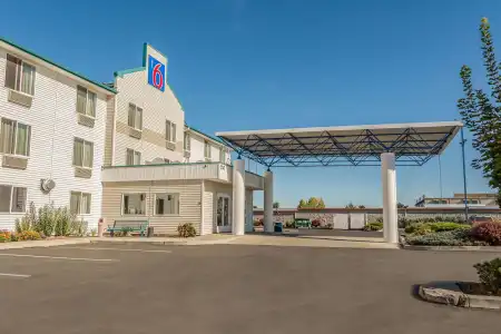 Motel 6 Redmond, OR - 0