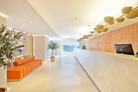 Sunset Beach Club Apartments - 1