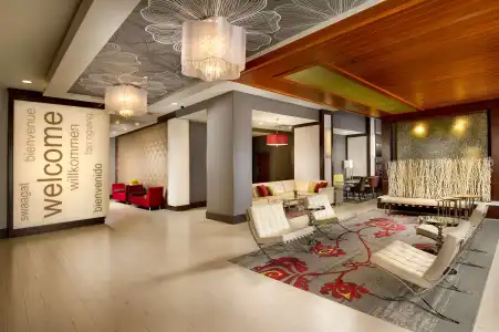 Hampton Inn & Suites Chattanooga/Hamilton Place - 2