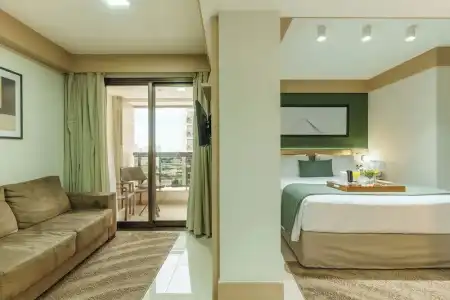 Cullinan Hplus Premium - 252