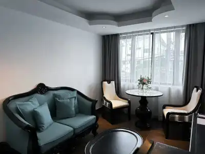 Glory Boutique Suite - 70