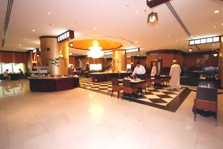 Al Bustan Tower Suites - 17