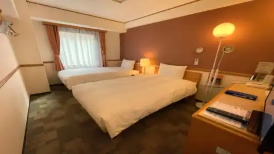 Toyoko Inn Kyoto Shijo Karasuma - 16