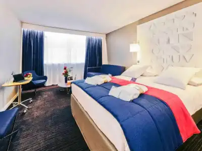Mercure Rennes Centre Parlement - 77