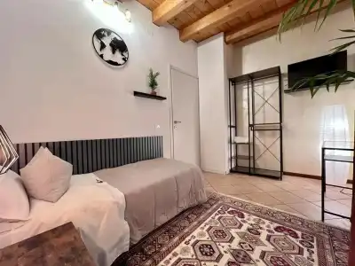 Vicolo 22 - 29