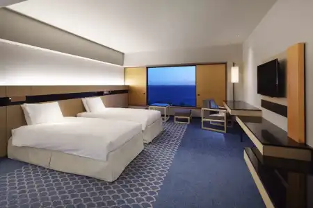 Hilton Tokyo Bay - 34