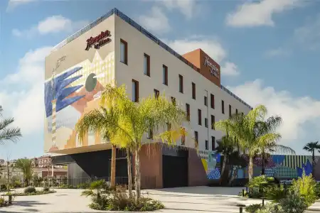 Hampton by Hilton Alicante Airport - 4