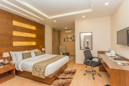 Yatri Suites and Spa - 23