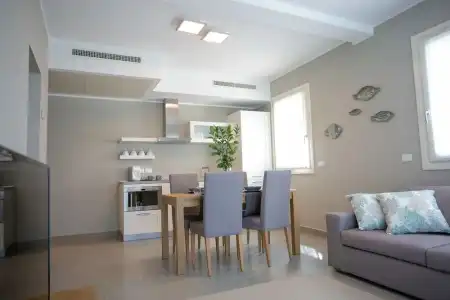Mosella Suite - 130