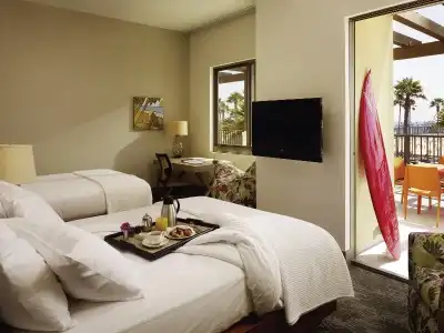 Kimpton Shorebreak Huntington Beach Resort by IHG - 9
