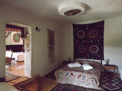Local Cave House - 2