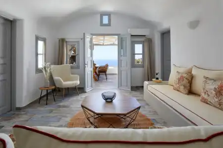 El Verano Suites - 64