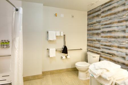 Holiday Inn Express & Suites Charlotte - South End by IHG - 49