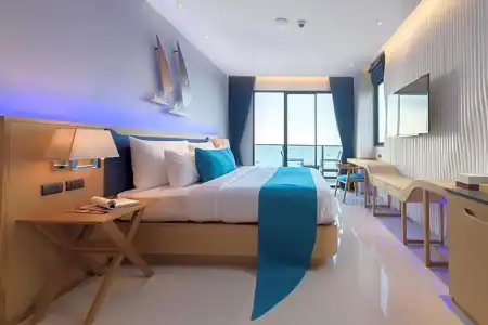 Deep Blue Z10 Pattaya - 52