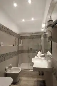 Alexander & Spa - 52