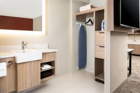 SpringHill Suites Dallas Downtown / West End - 50