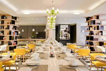 Sofitel Warsaw Victoria - 14