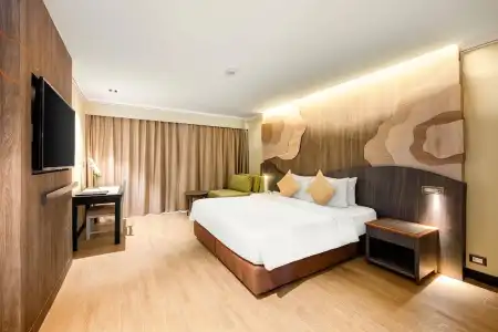 Amora Beach Resort Phuket - 48