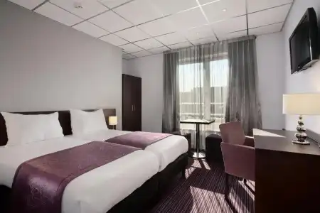 Luxer - 22