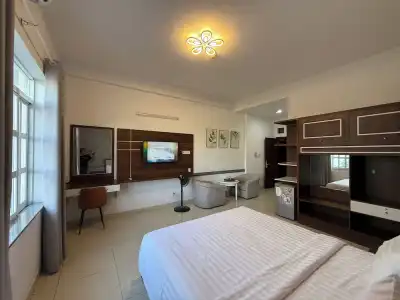 Hoa Phat & Apartment - 37