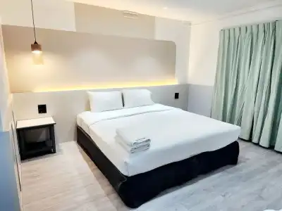 SEATEL Phuket Patong Beach - 48