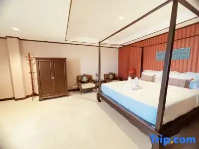 Na Thapae - 86