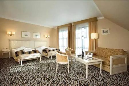 Royal Baltic Luxury Boutique - 51