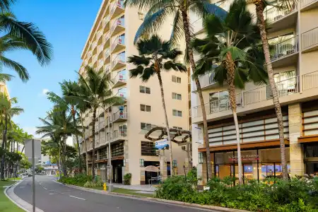 Club Wyndham at Waikiki Beach Walk - 43