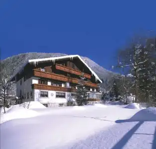 Monika & Montafon Chalets - 14